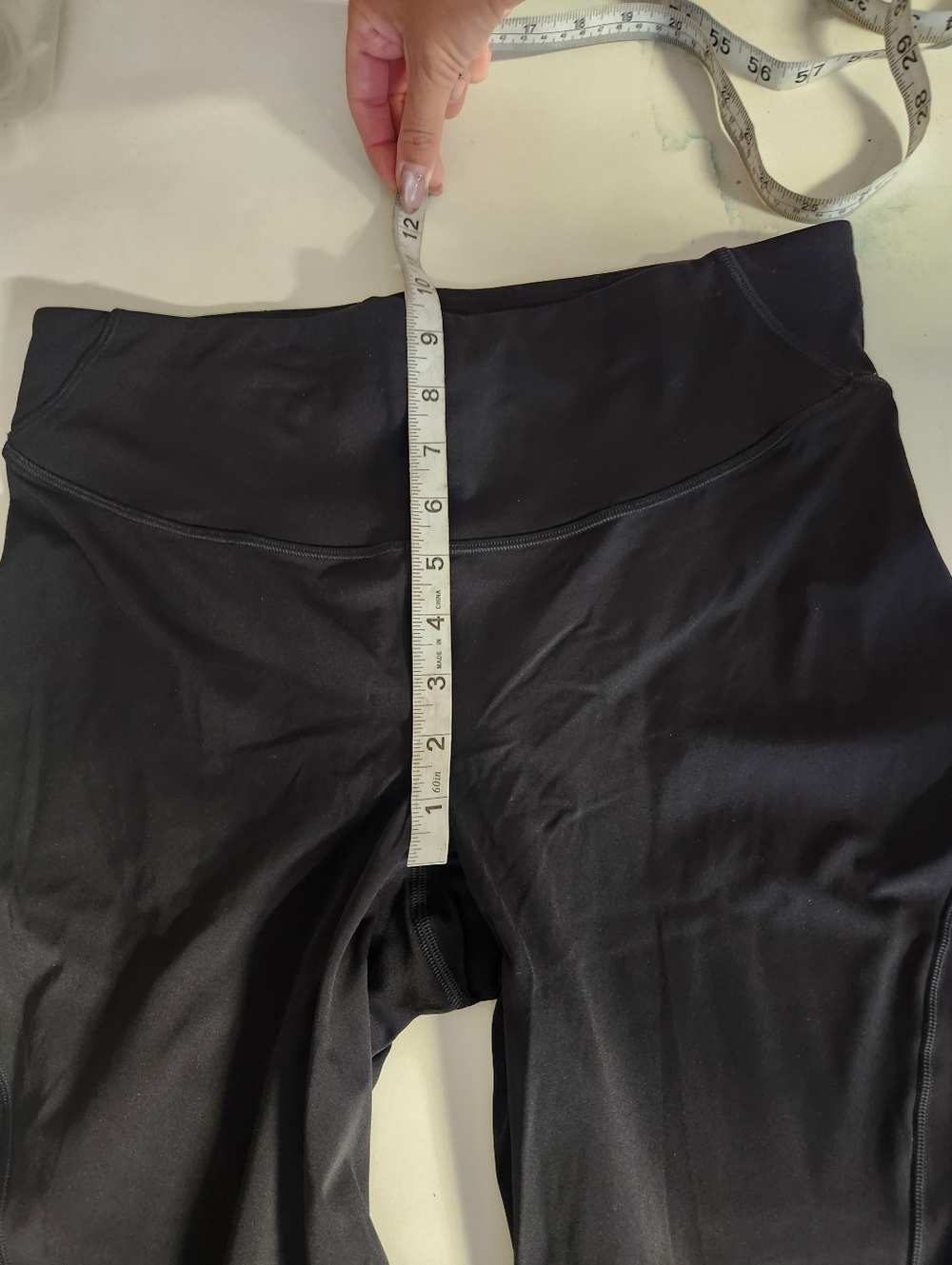 Lululemon In Movement High-Rise Tight 25" - Black​ - Picture 6 of 7